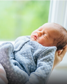 Behandlung von Neugeborenen